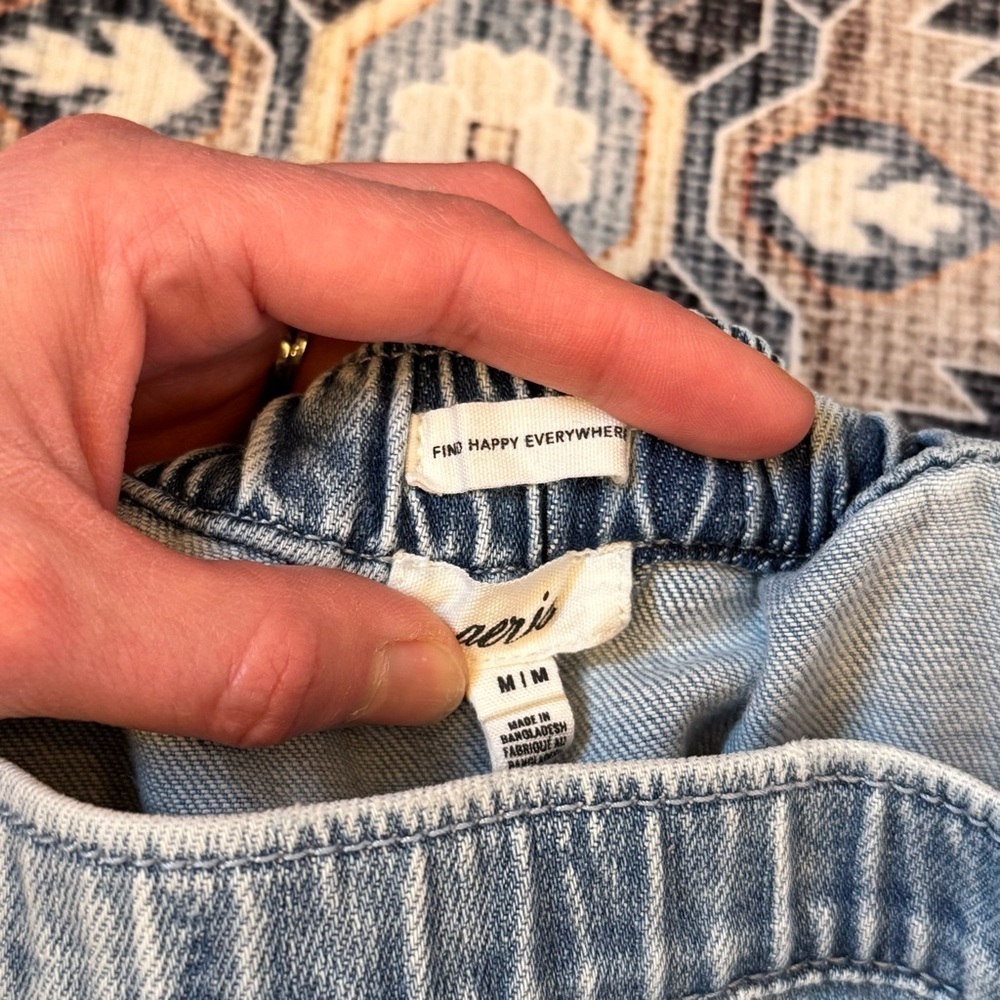 Aerie Mini Denim Flared Skirt Women’s Size Medium - Picture 6 of 11